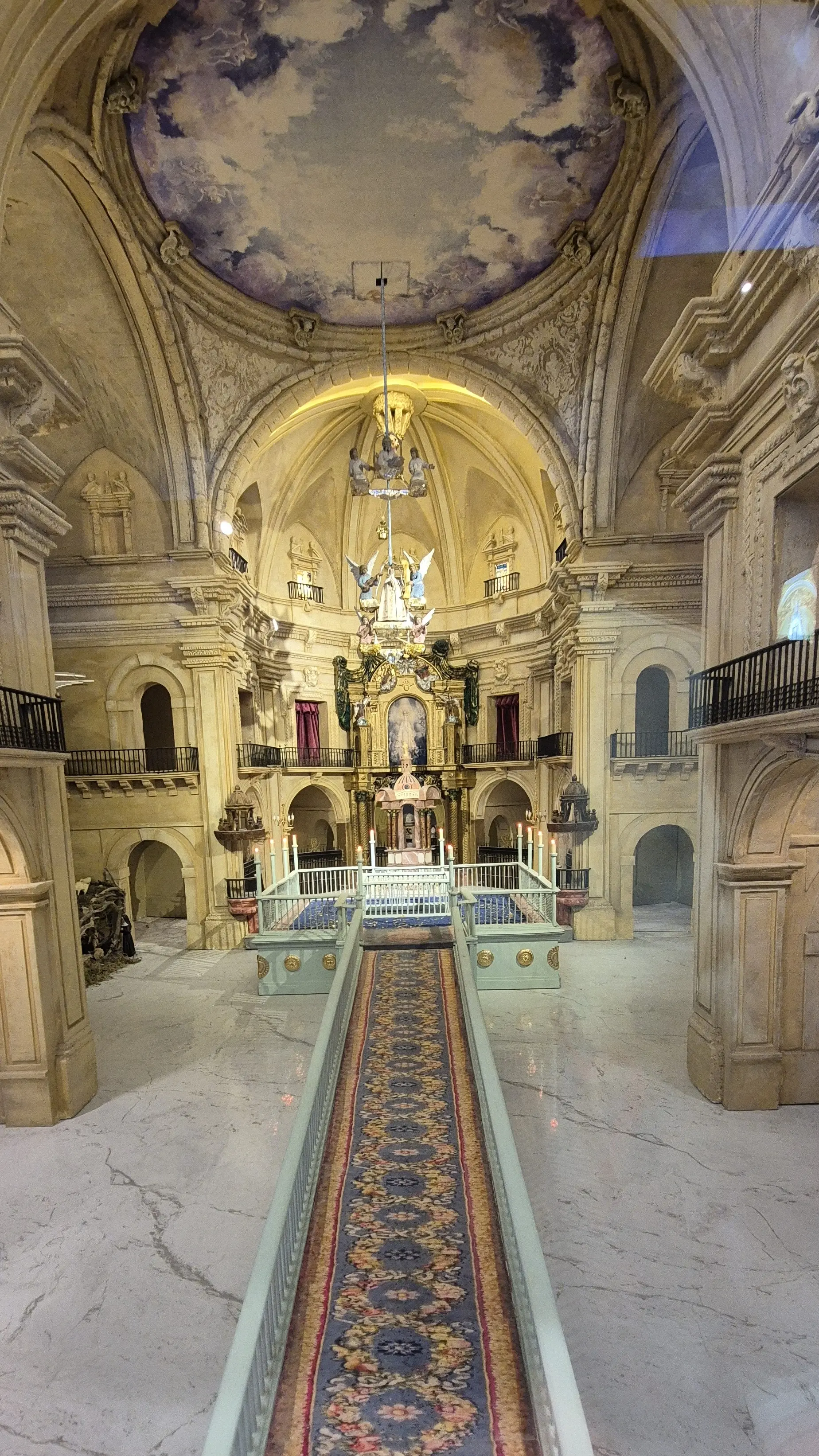 大教堂内部模型（節日版）